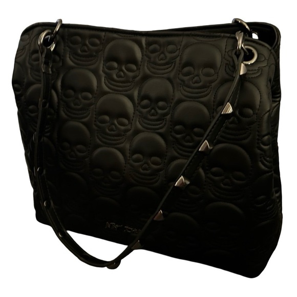 BETSEY JOHNSON BLACK SKULL DOUBLE HANDLE TOTE W/ RHINESTONE MARTINI PURSE CHARM - Picture 7 of 14